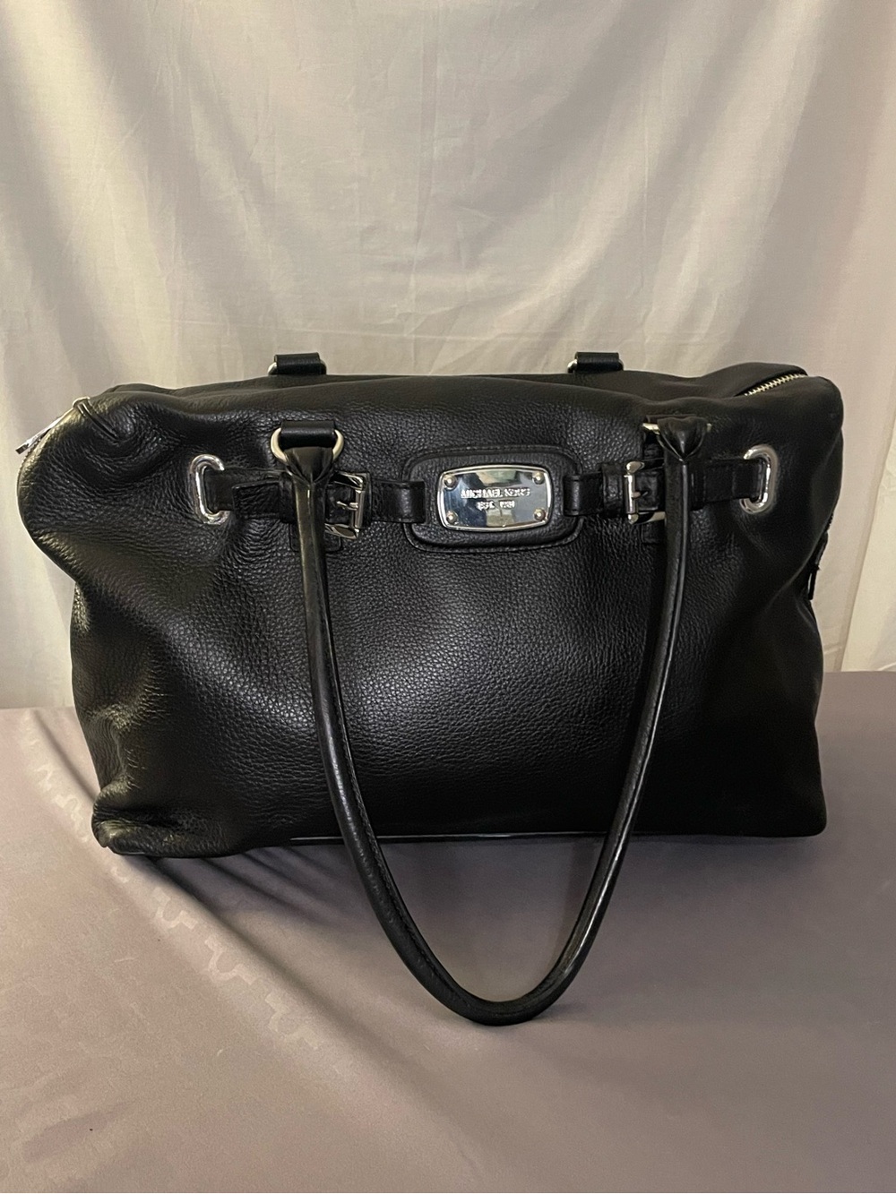 Michael Kors Hamilton XL Weekender Black Pebbled Leather Duffel Silver Hardware